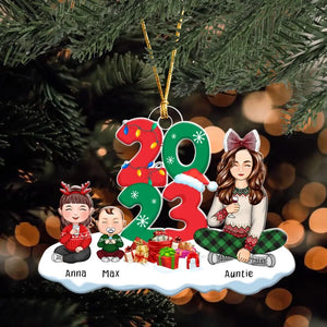 Personalized Auntie & Kids Custom Name Christmas 2023 Gift Acrylic Ornament Printed HN231176