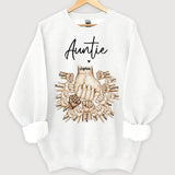 Personalized Auntie Heart Hands with Kid Names Sweatshirt Printed VQ24412
