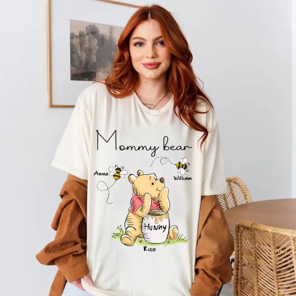 Personalized Auntie or Grandma Bear with Bees & Kid Names T-shirt Printed HN241153