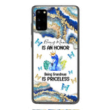 PERSONALIZED BEING MOM IS AN HONOR BEING GRANDMAS IS PRICELESS PHONECASE QTVQ1604