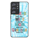 PERSONALIZED LEGEND WIFE MOM AND GRANDMA PHONECASE QTTN2804