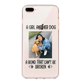 PERSONALIZED A GIRL AND HER DOG A BOND THAT CAN'T BE BROKEN SILICON PHONECASE QTTN2405