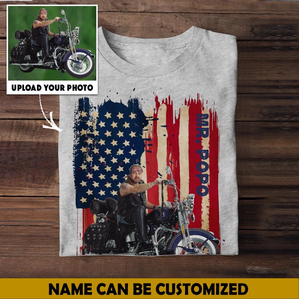 Personalized Upload Your Motorcyclist Photo US Flag Background Tshirt Printed 23MAR-BQT29