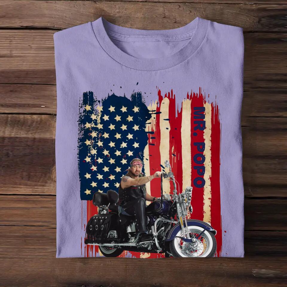Personalized Upload Your Motorcyclist Photo US Flag Background Tshirt Printed 23MAR-BQT29