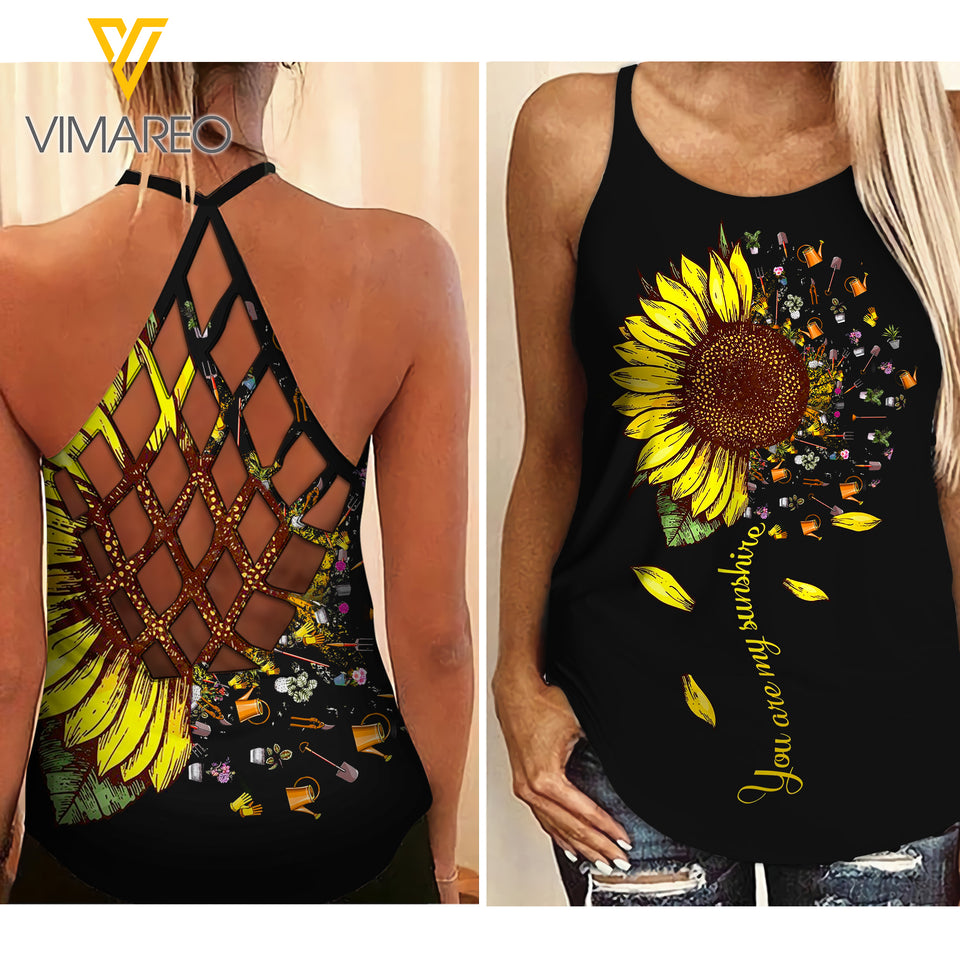 Gardener Criss-Cross Open Back Camisole Tank Top TCGXN5